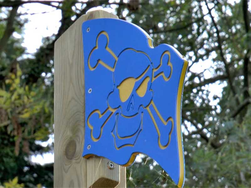 Recycled Plastic Scull and Cross Bones Flag - Pirate Ship Accessory