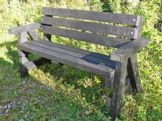 Recycled Plastic Garden Bench with Arms and Back | Ribble