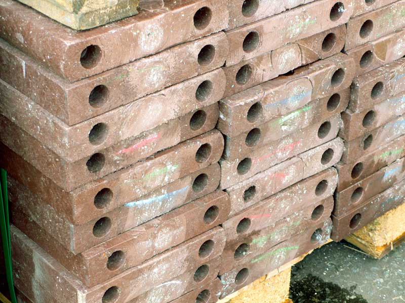 Recycled Mixed Plastic Border Edging Kerb Stone 260 x 50mm Education